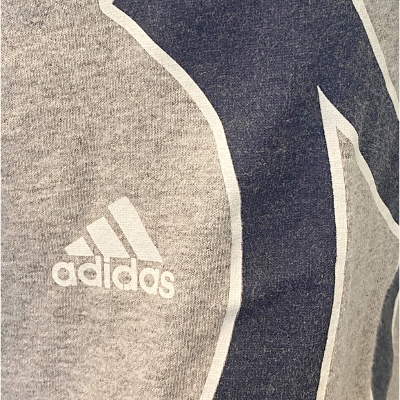 Adidas New York Yankees Short Sleeve T-shirt Size XL - Picture 9 of 11